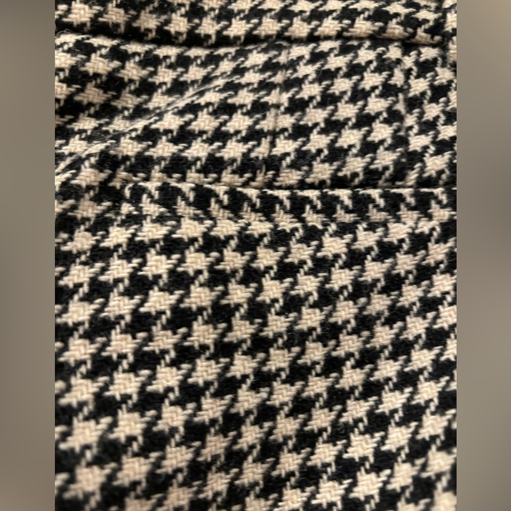 Houndstooth City Fit Pants - Picture 8 of 10